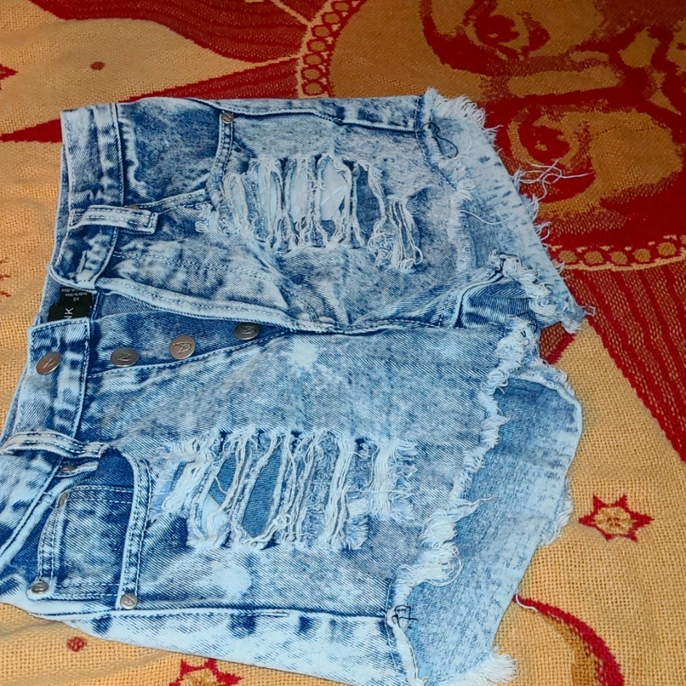 MinkPink Jean shorts